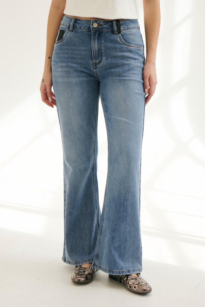 JEAN LENNY CUERO AZUL