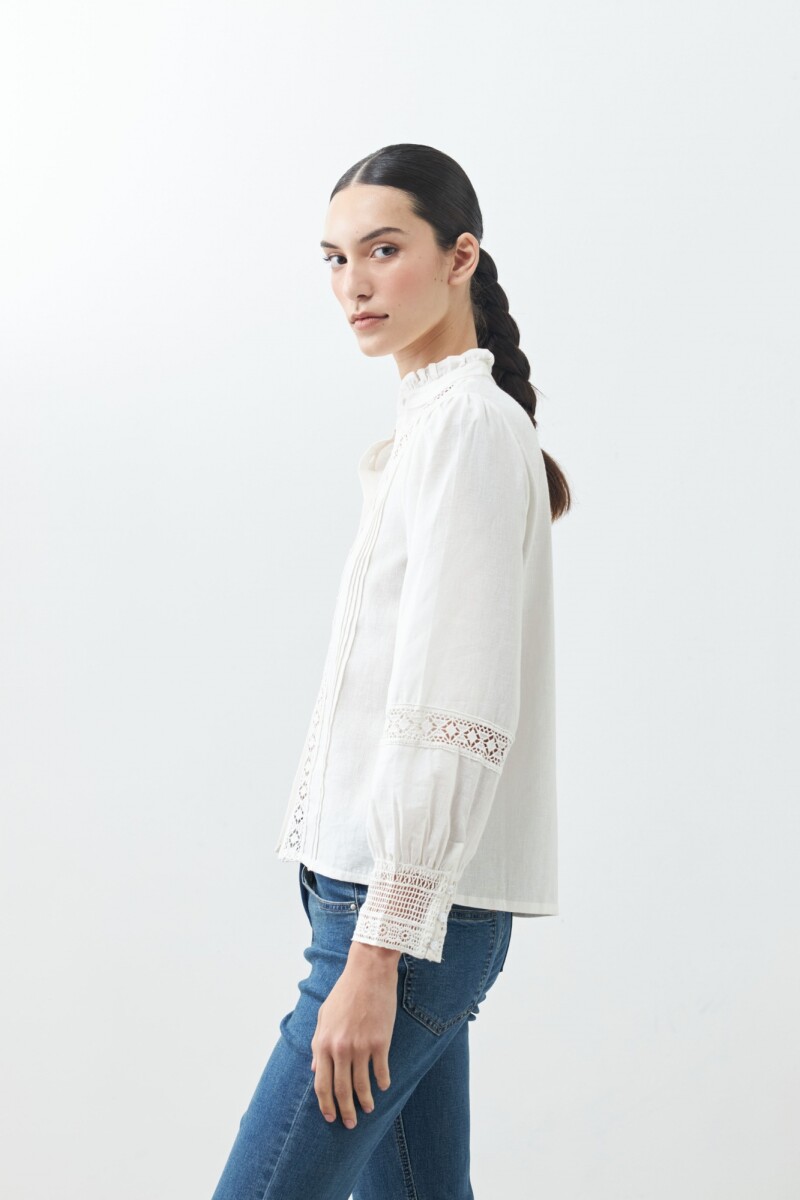 Camisa romántica con puntillas blanco