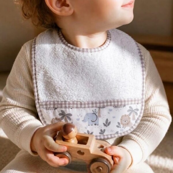 Kit Babero+Toalla Selva Beige