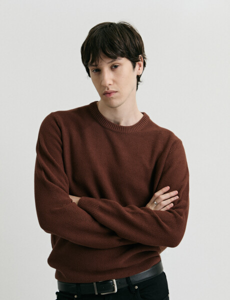 470982 SWEATER HARRY Ladrillo