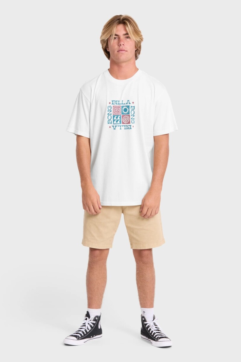 REMERA QUARTER PREMIUMSS B-blanco