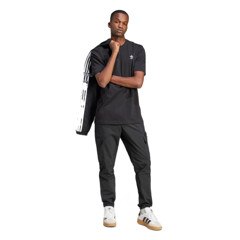 Remera Adidas Trefoil Ess - Negro Remera Adidas Trefoil Ess - Negro