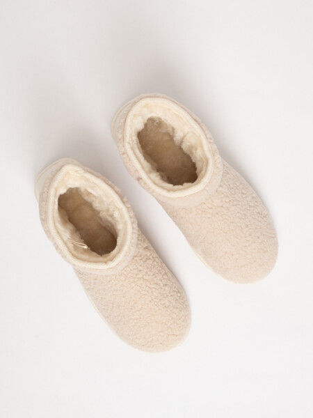 Pantubota de sherpa Crudo