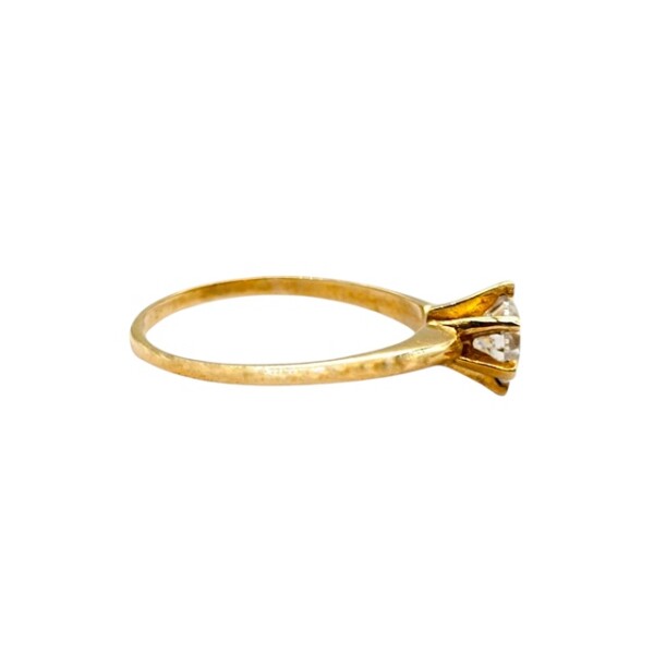 Anillo Solitario-Oro bajo-Piedra Zirconia-AN8072 conpiedra