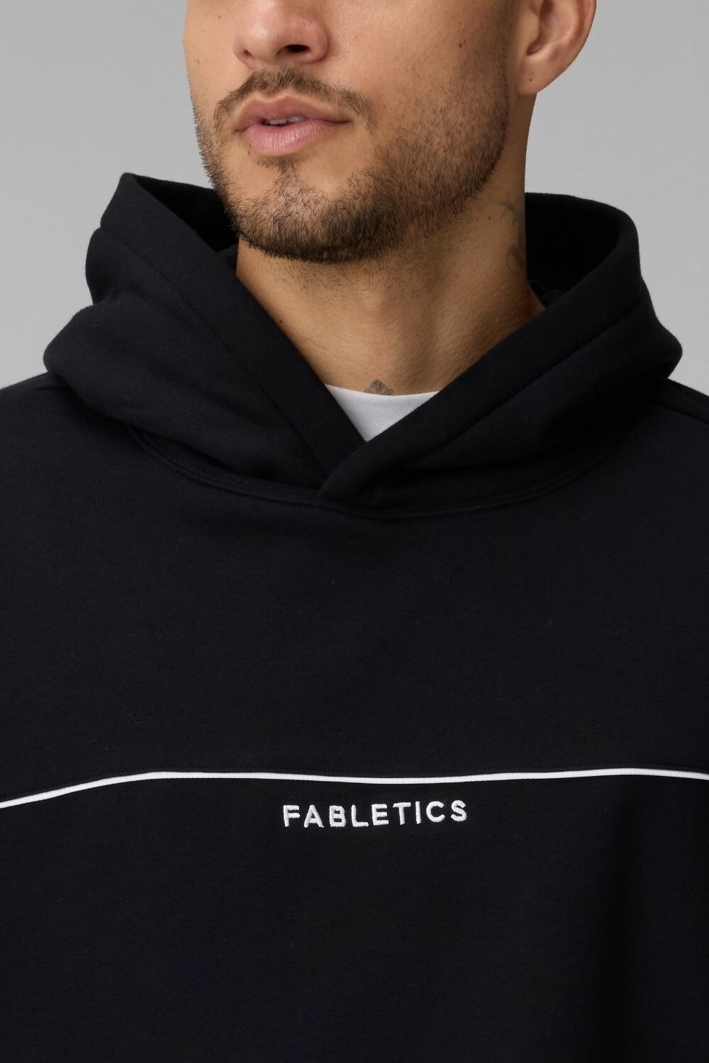 Polera The Go-To Oversized Hoodie Brand Dna Hombre Black/Classic White Dna Stri