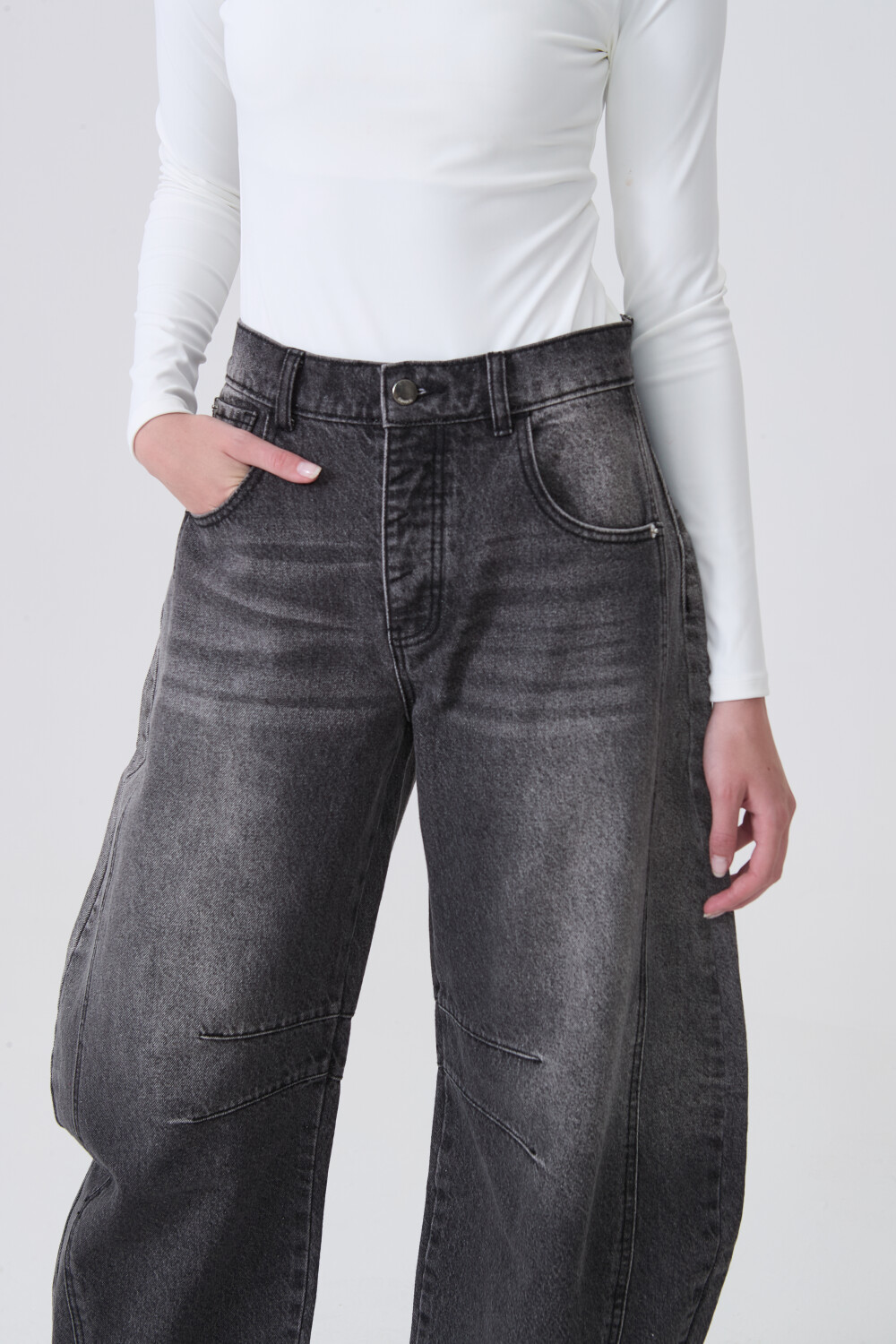 Pantalon Rynara Gris Medio