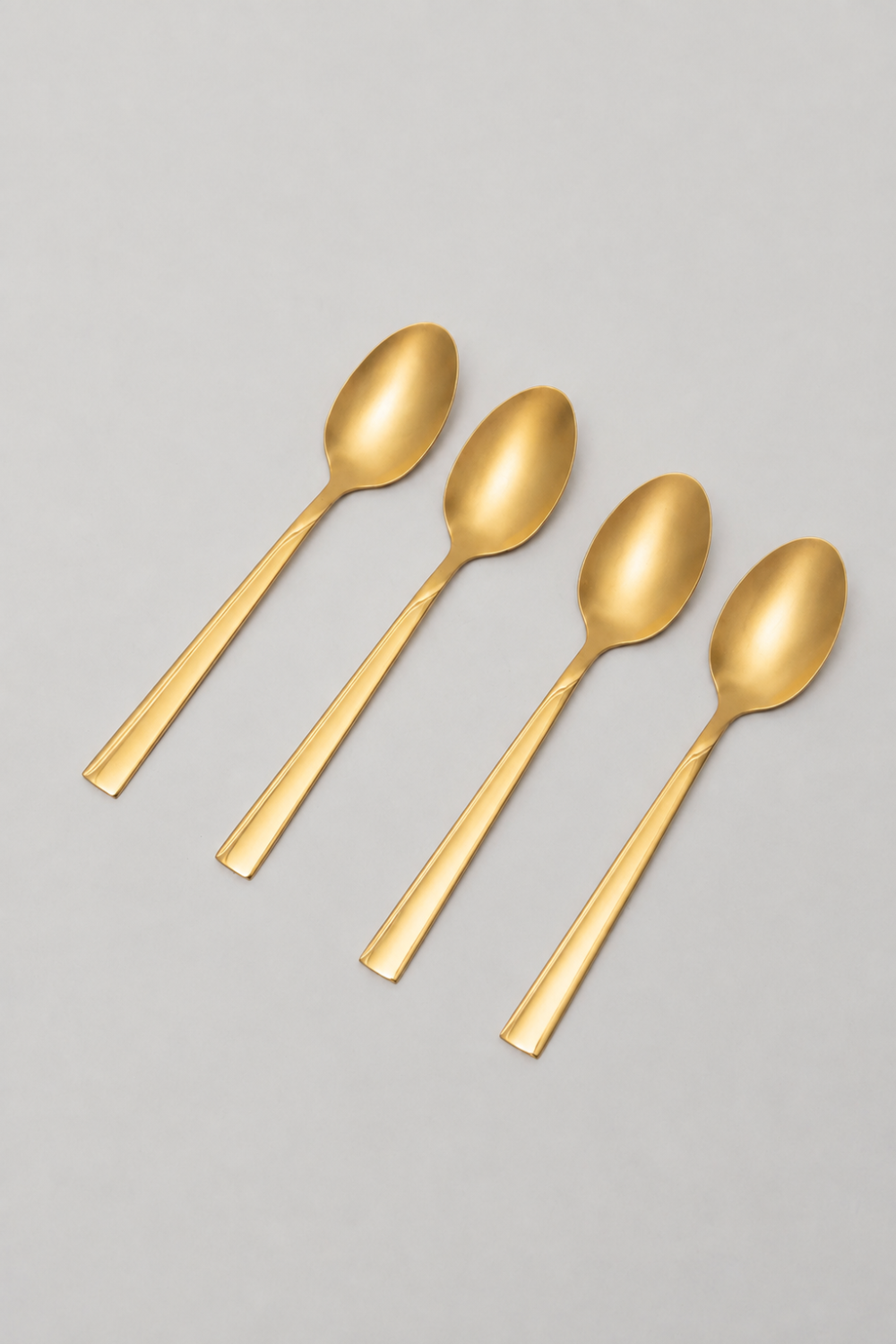 Cuchara Asher De Postre Set 4 Un. Dorado Brillante Color Unico