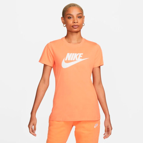 REMERA NIKE SPORTSWEAR ESSENTIAL ICON FUTURA Orange