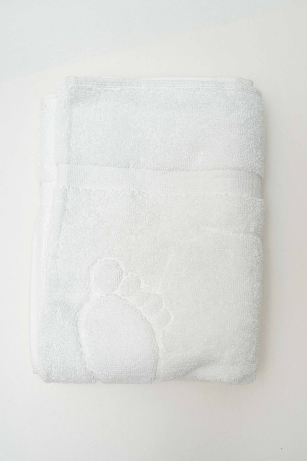 Toalla Piso 700gms Blanco