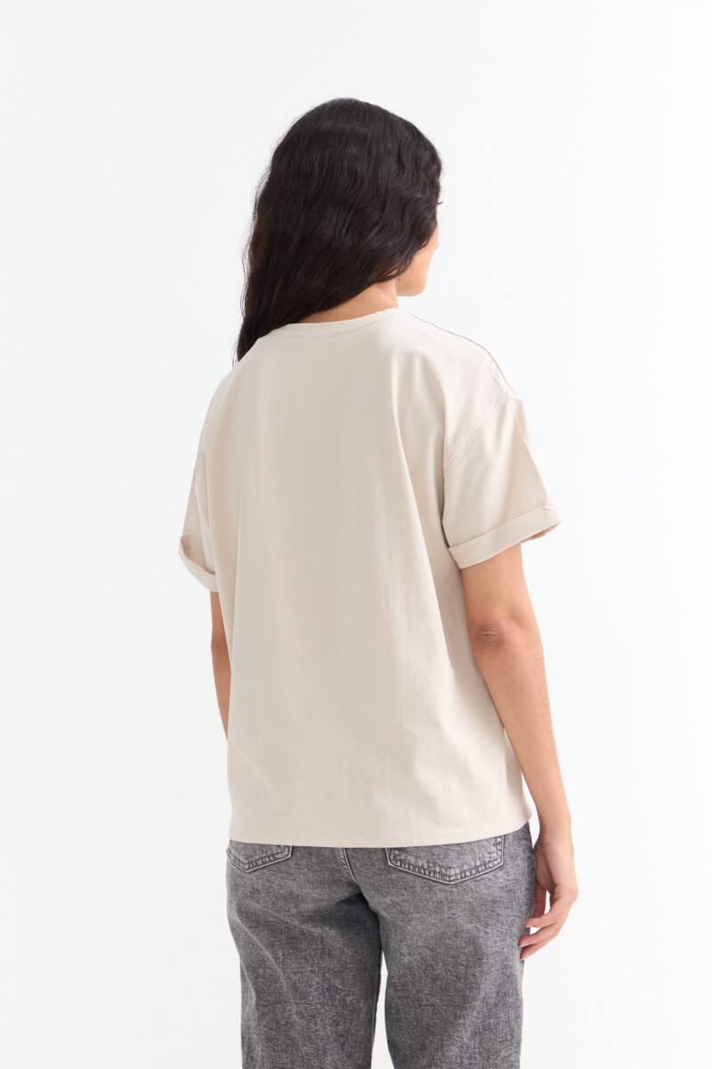 Remera m/c estampada colección Paris CRUDO