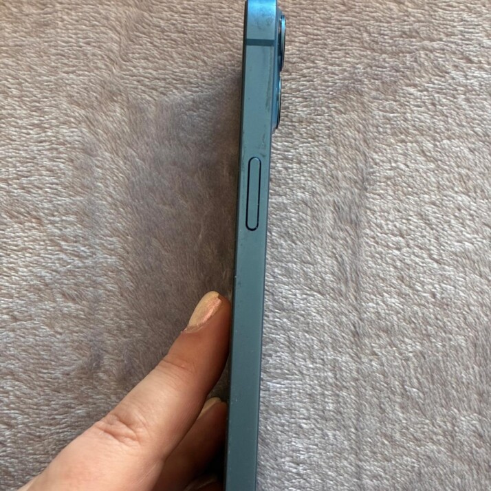 iPhone 13 128GB - Blue iPhone 13 128GB - Blue