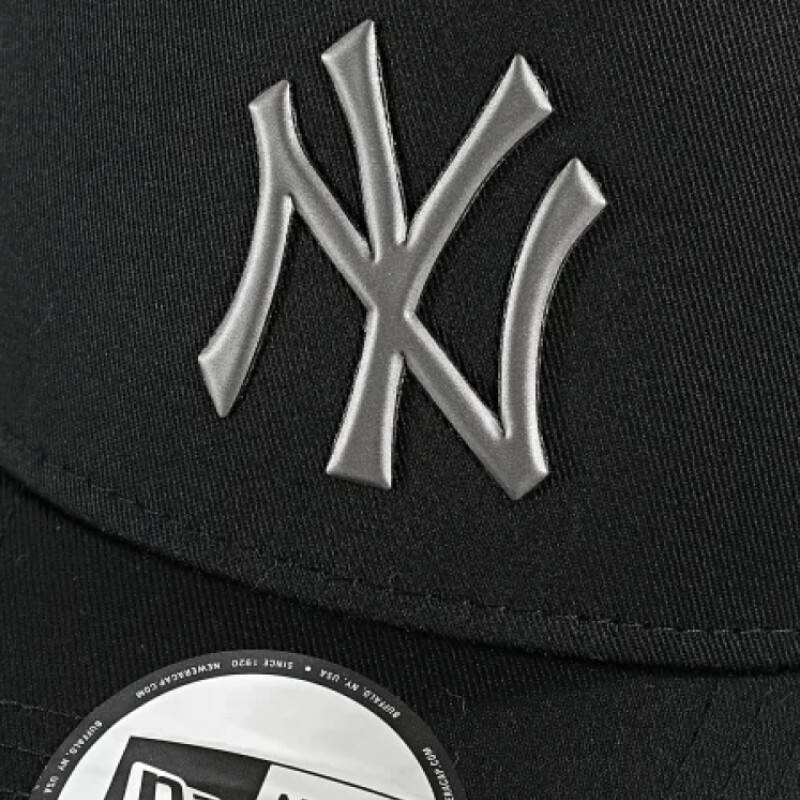 Gorro New Era Metallic Eframe Neyyan - Negro Gorro New Era Metallic Eframe Neyyan - Negro