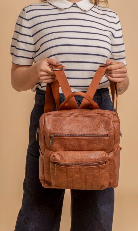 MOCHILA CLAVEL HABANO