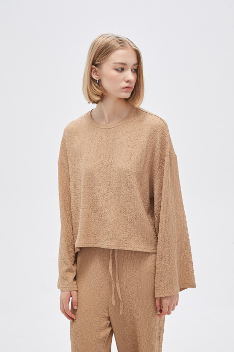 Tops Rele Beige Oscuro