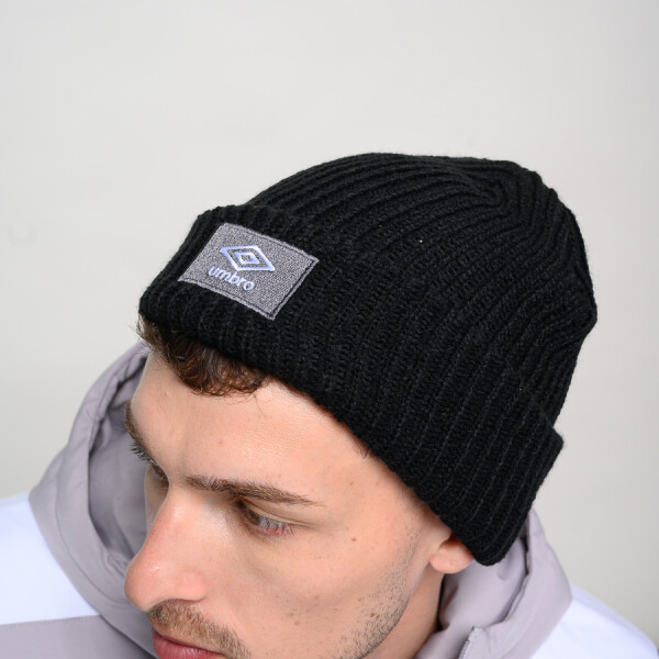 BEANIE Umbro Hombre 002