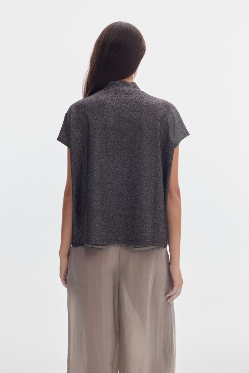 Blusa Yuri Shiny Black