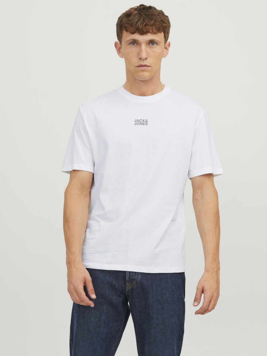 Camiseta Classic - White 