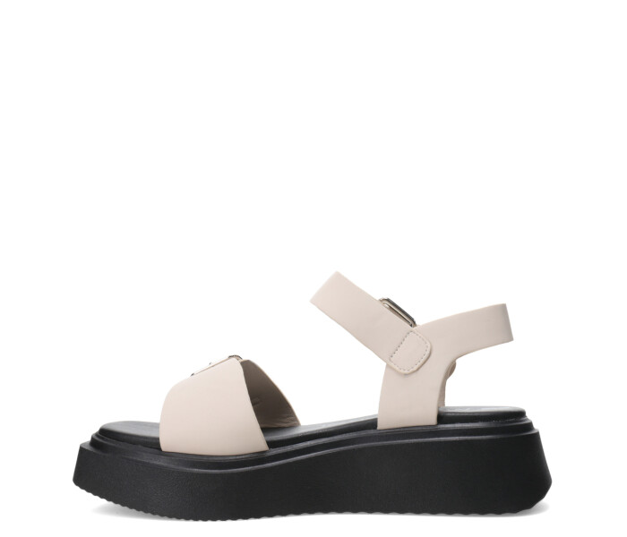 Sandalia MOPP con hebillas Nude