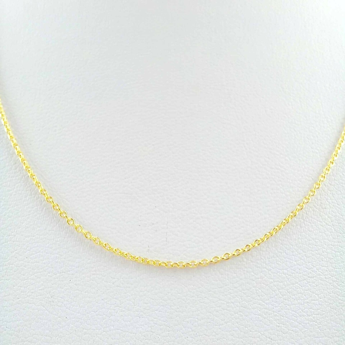 Cadena de plata 925 con baño de oro amarillo, 40 cm. 