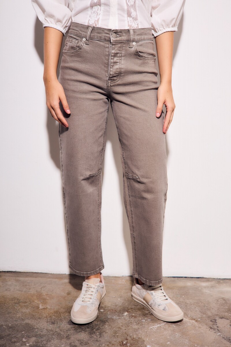 Jean Barrel Lavado Oliva