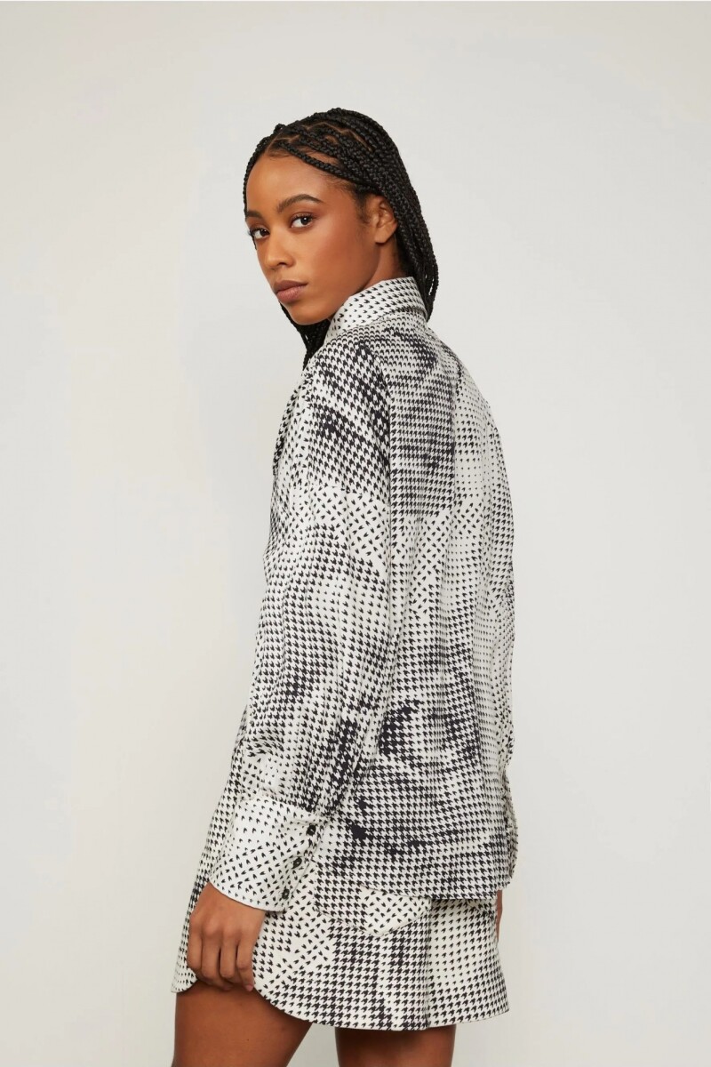 CAMISA ESTAMPADA Negro