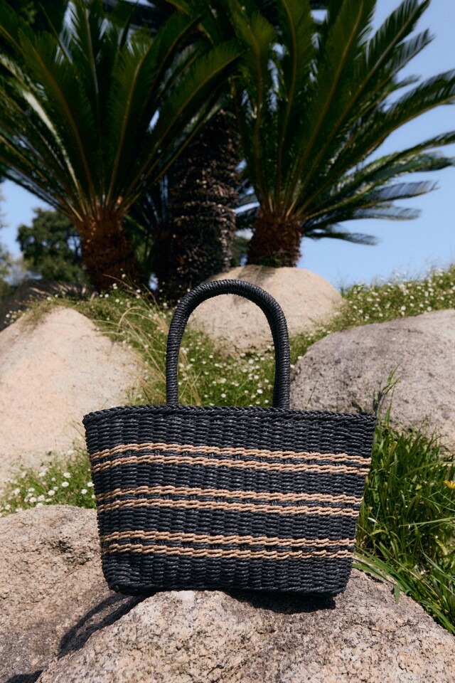 Bolso tejido rayas negro
