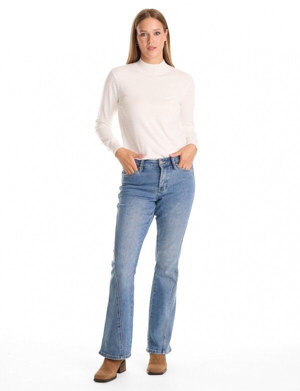 Jean Bootcut Costura Frontal JEAN