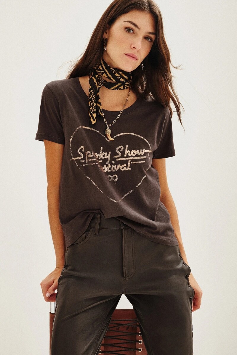 Remera Spook Show Gris Oscuro