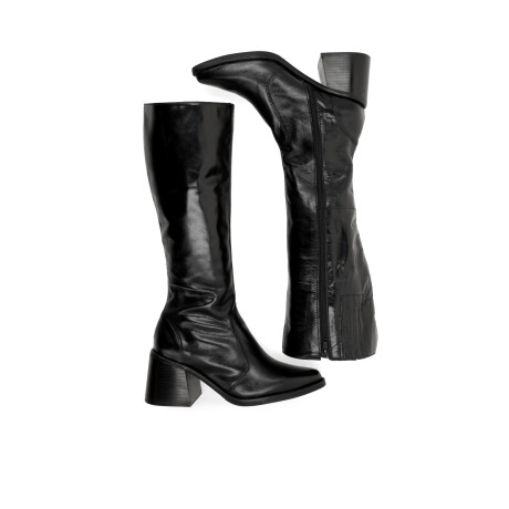 BOTA VENET - CUERO LYRA NEGRO