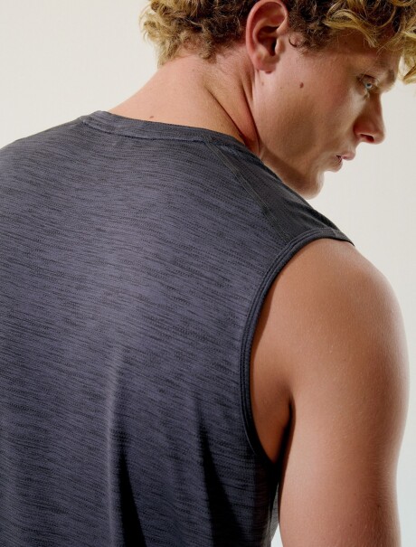 MUSCULOSA SPORT GRIS