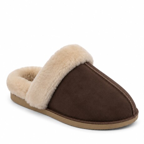 Pantuflas de Cuero con Corderito Chocolate