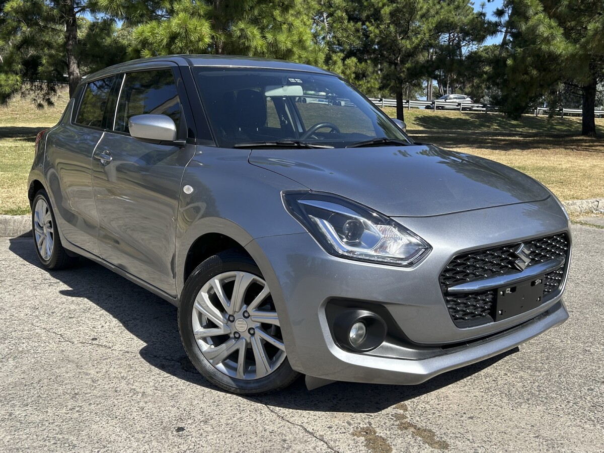 Suzuki Swift GLS Hybrid EXCELENTE ESTADO!|Permuta / Financia Suzuki Swift GLS Hybrid EXCELENTE ESTADO!|Permuta / Financia