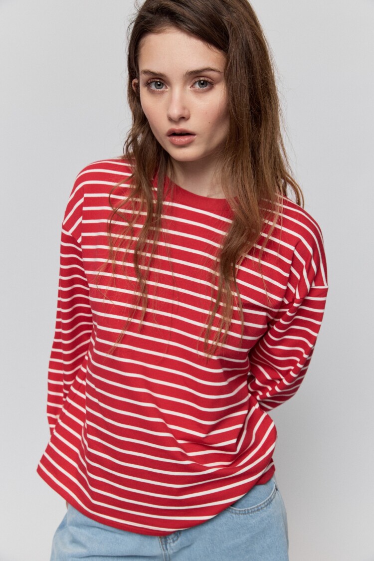REMERA JORDANA Rojo