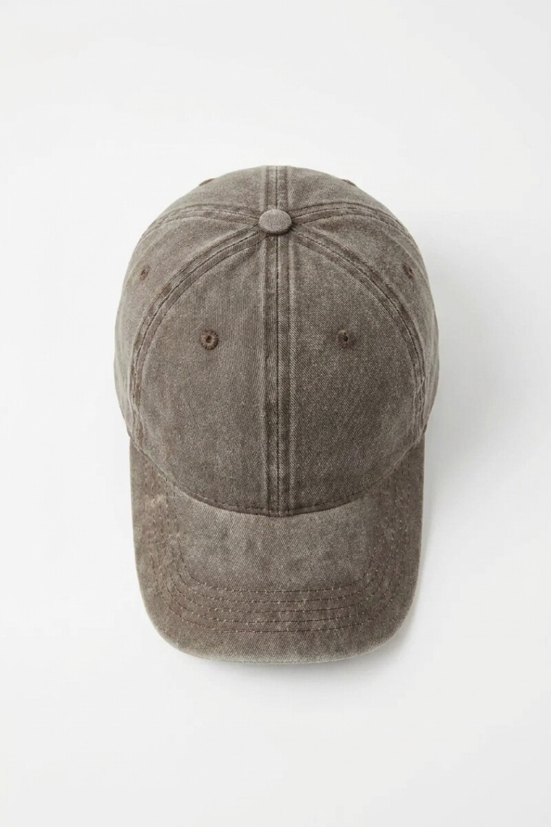 Cap washed marrón