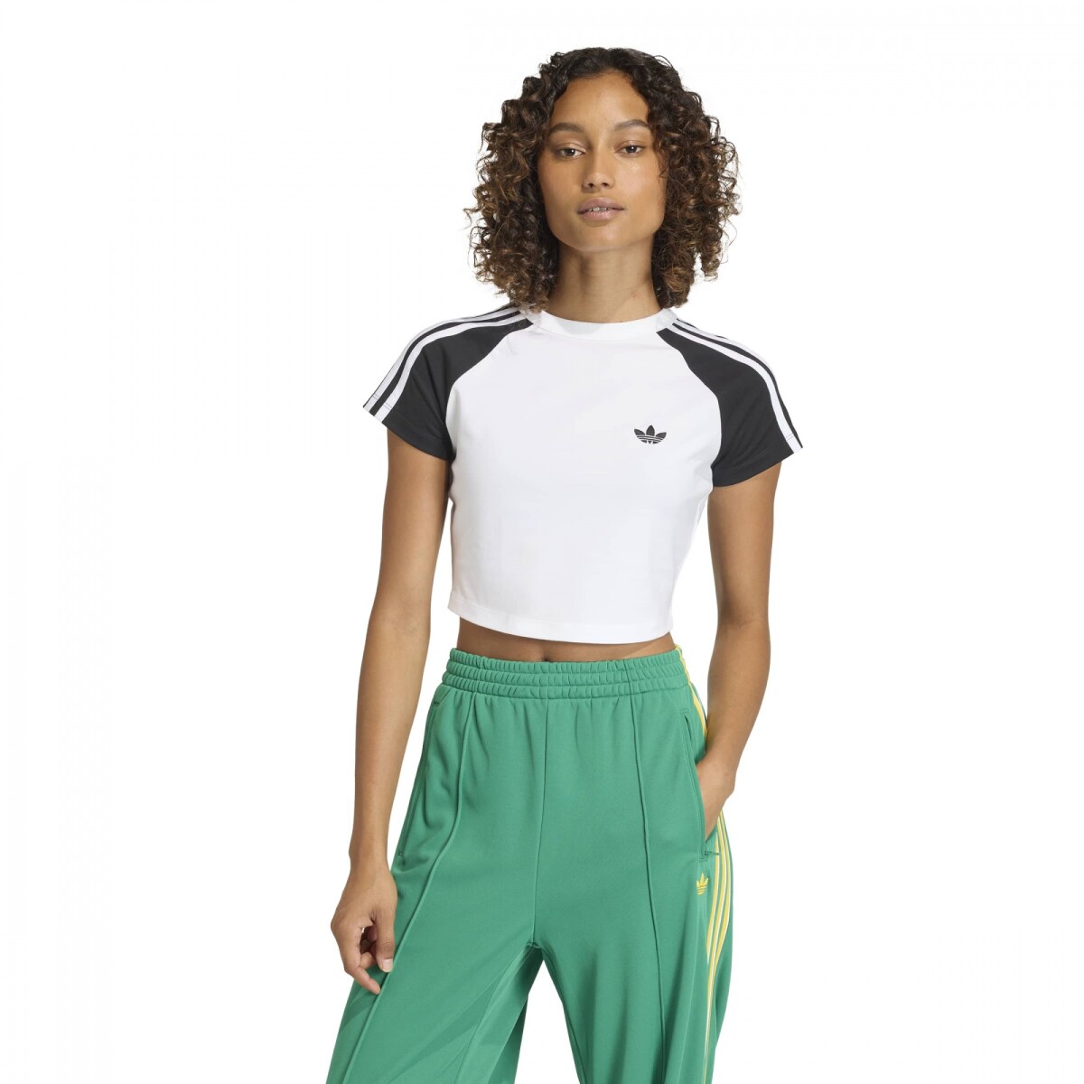 Remera ADIDAS SST BABY TEE Mujer KD3795 - Blanco-negro 