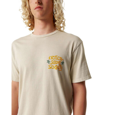 Remera Critical Slide Very Nice Beige