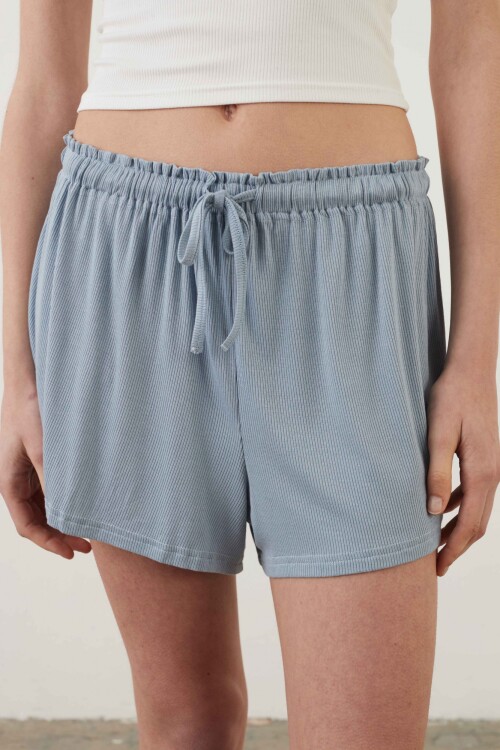 Short Perla Celeste