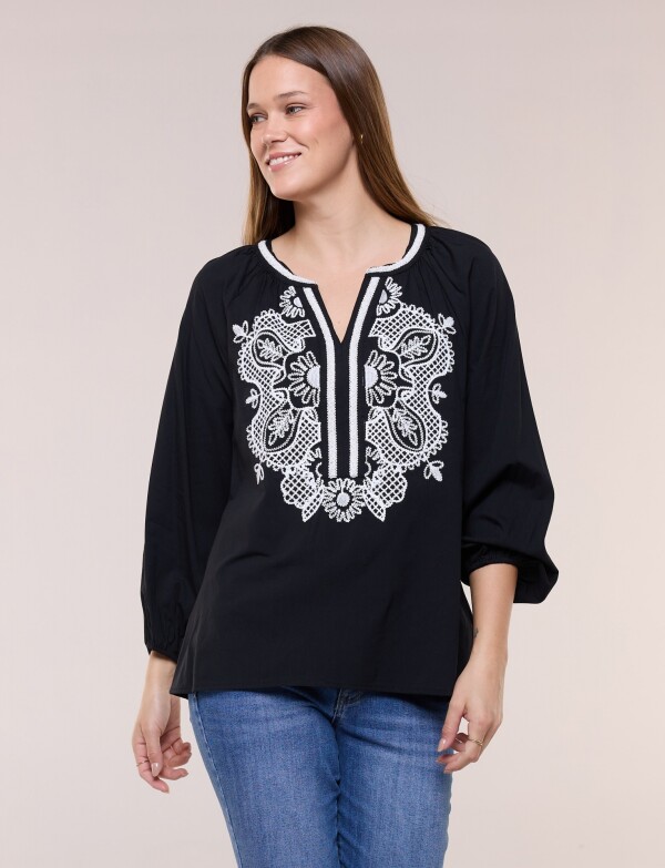 Blusa Con Bordado De Arabescos NEGRO/BLANCO