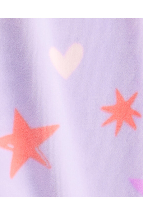 Pijama dos piezas de DreamPlush, remera y pantalón, diseño estrellas Sin color