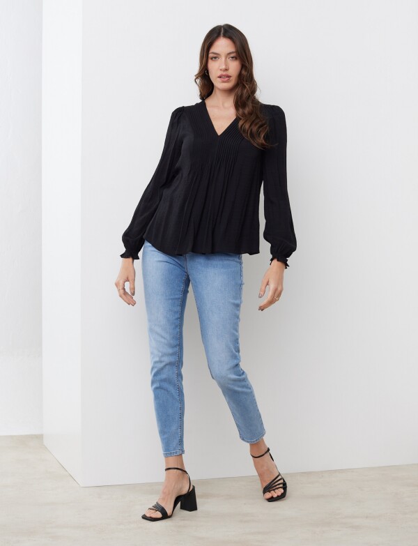 Blusa Plisada NEGRO