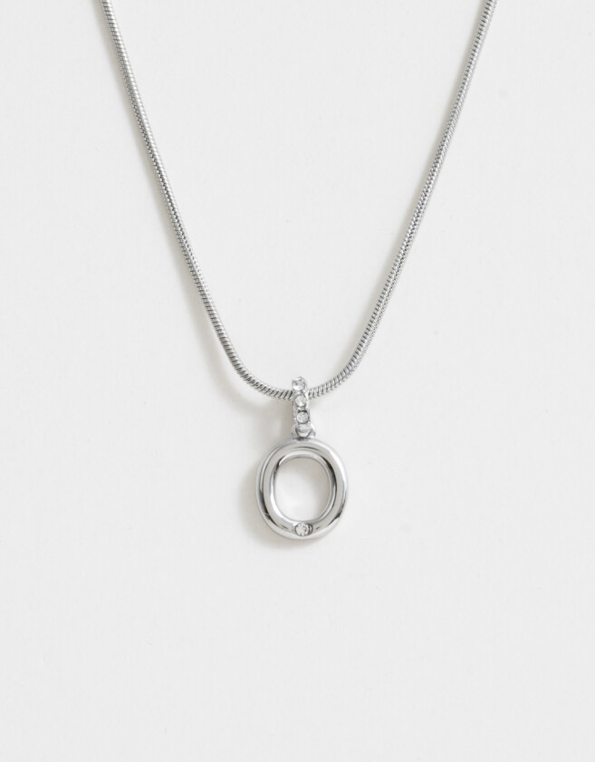 Cadena Corta con Dije Acero quirúrgico Cadena Corta Inicial Letra "o" - Plateado