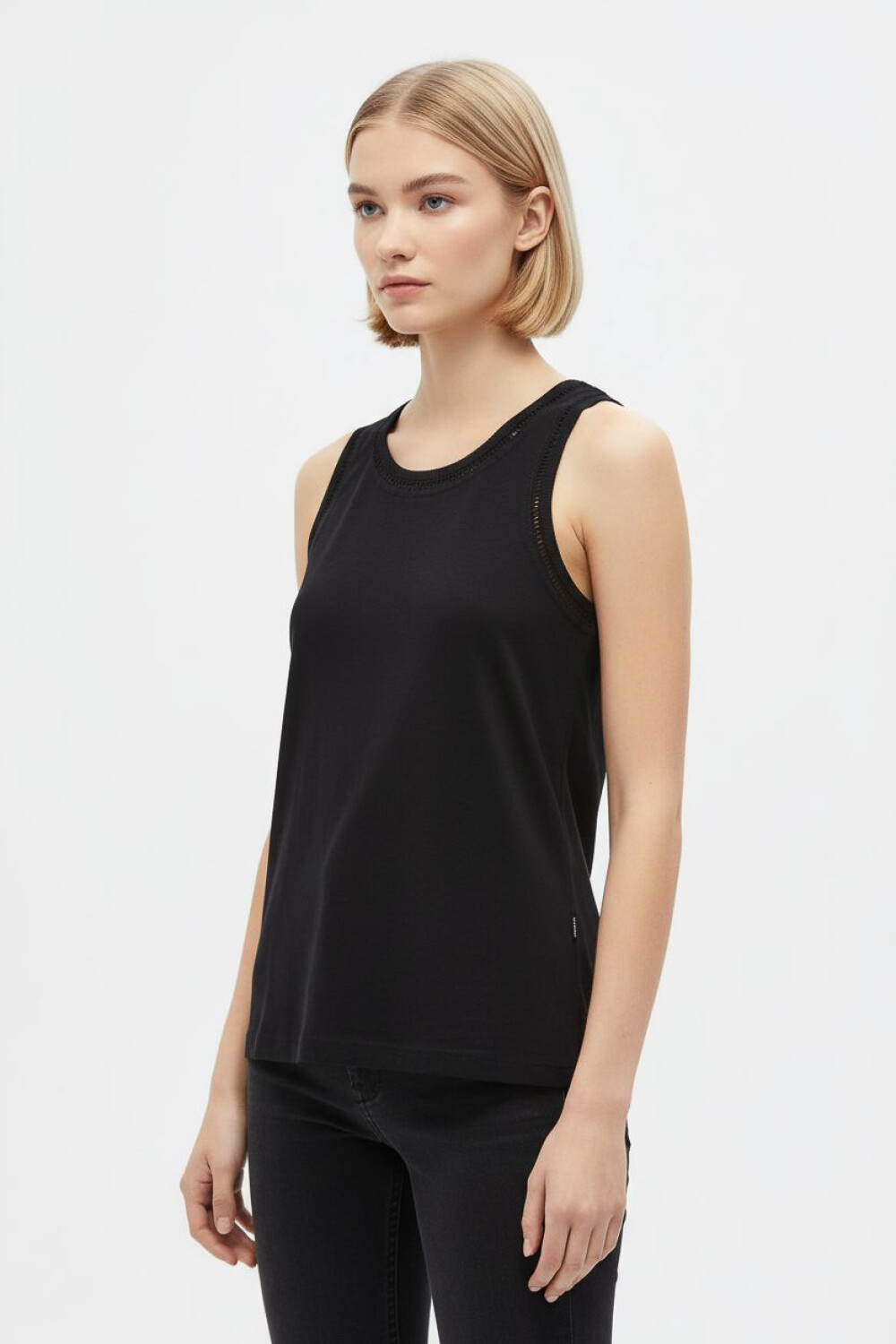 Musculosa Freia Negro