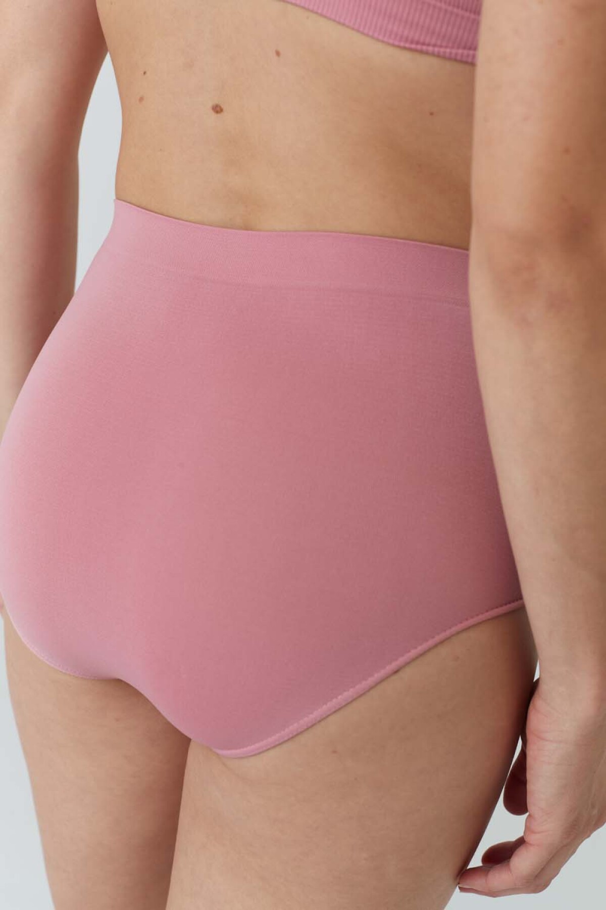 Bombacha PIMENTÓN Tiro Alto Blush