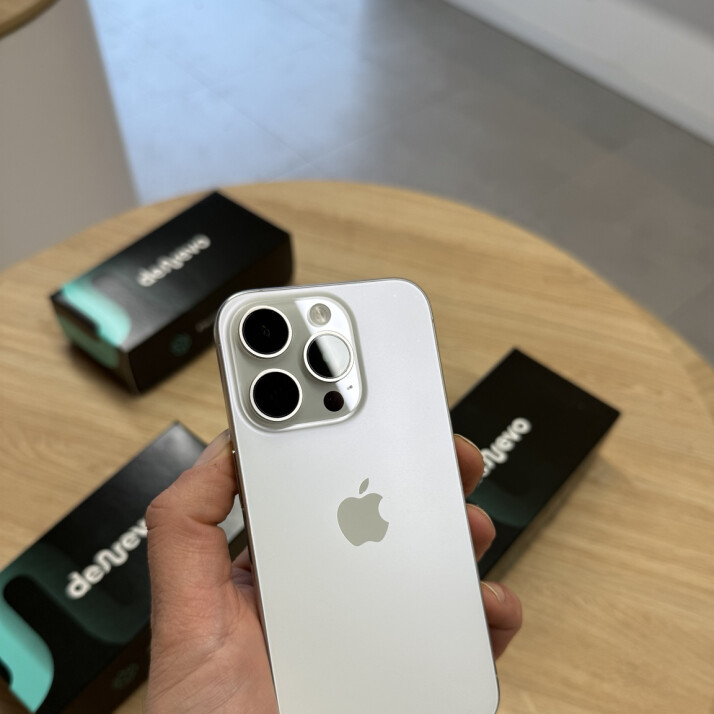 iPhone 14 Pro 256GB - Silver iPhone 14 Pro 256GB - Silver