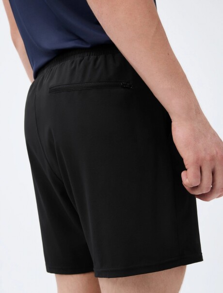 SHORT CON BOLSILLOS NEGRO