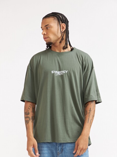REMERA BOXY SYNGERY VERDE