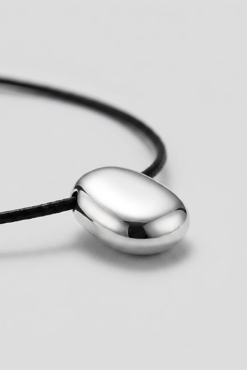 COLGANTE OVAL METAL PLATA