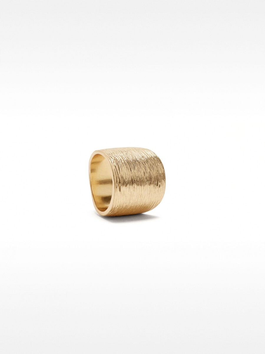 Anillo Ancho Texturizado dorado