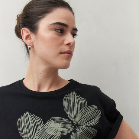 REMERA COLIRA Negro