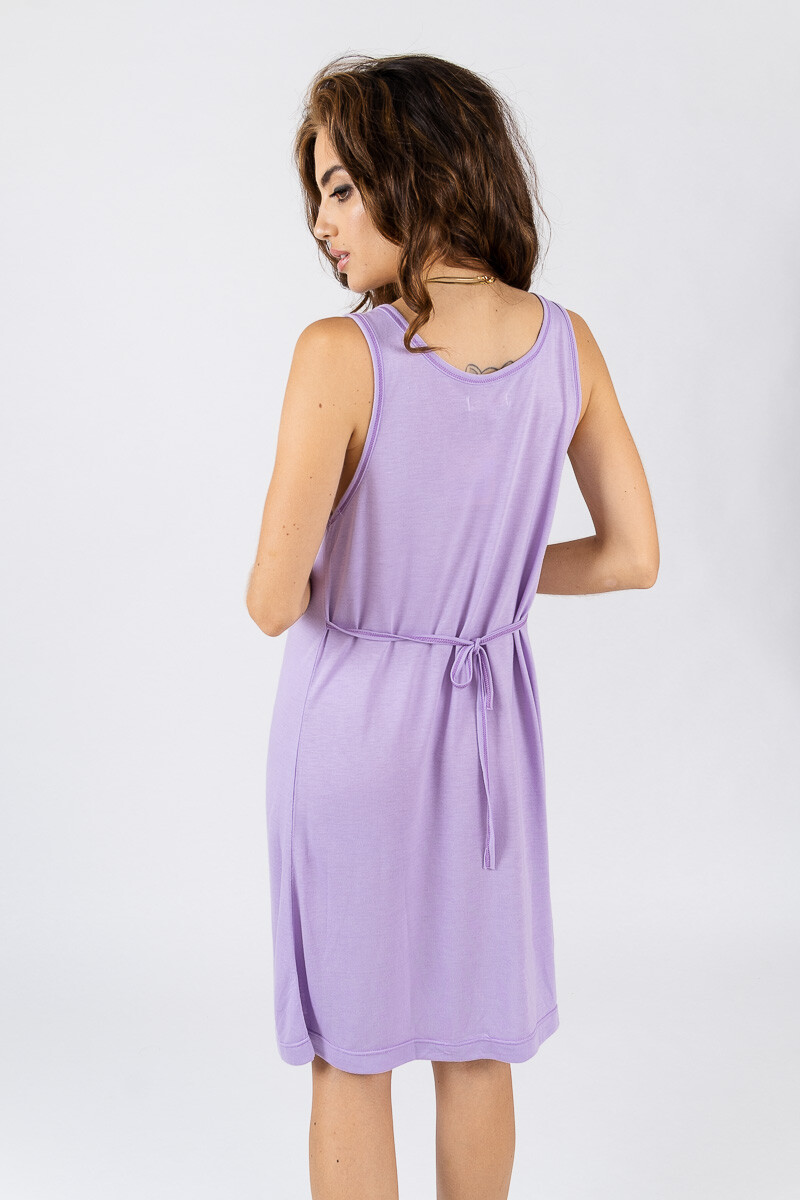 CONJUNTO CAMISON CON CASACA LILA